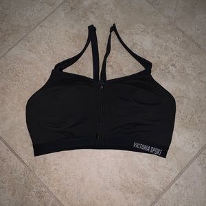 VS Knockout Sports Bra